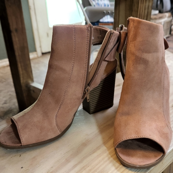 Rampage Vadara - Picture 3 of 5